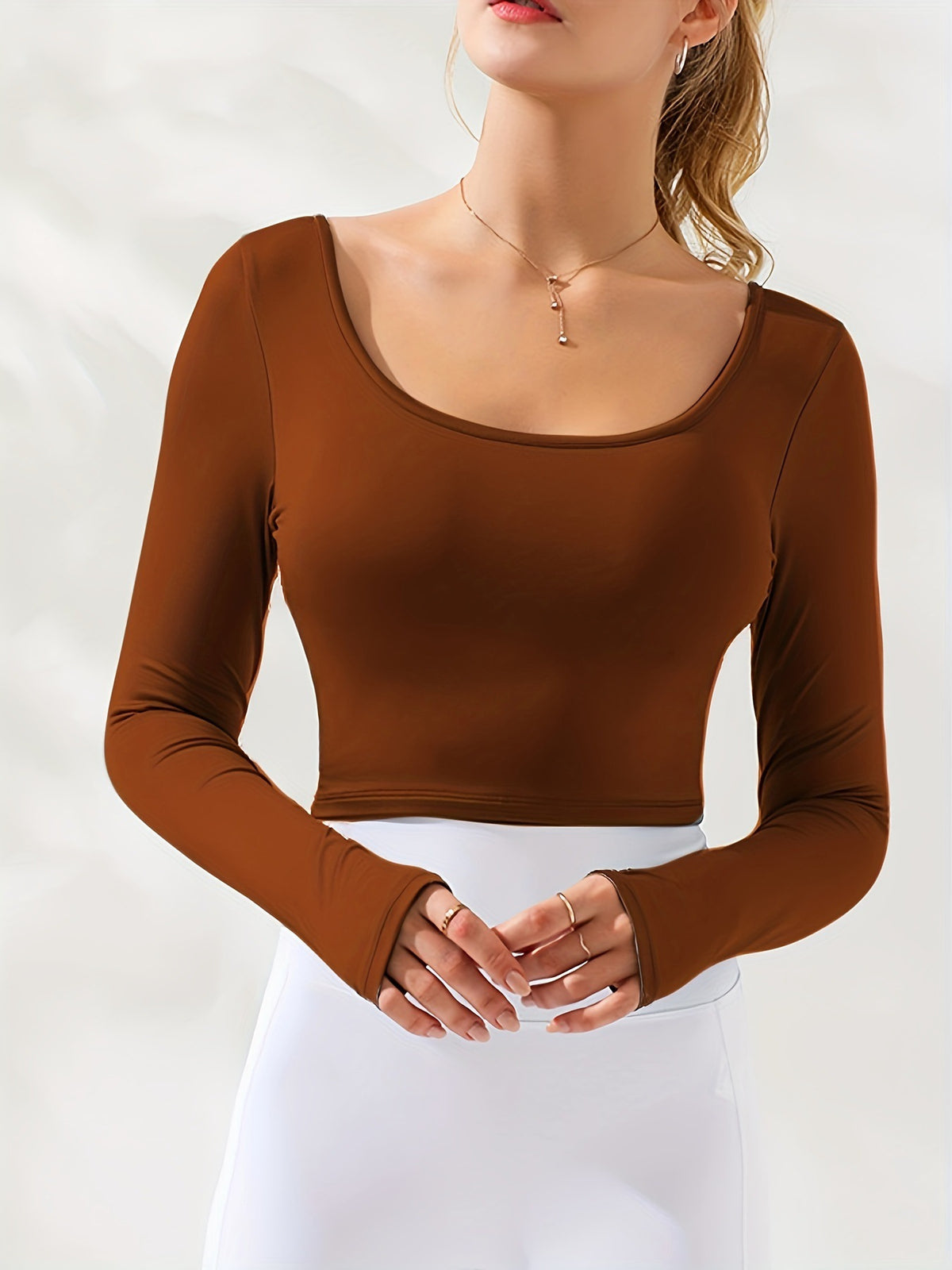 Long Sleeve Knit Crop Top for Women's Sports and Leisure Wear